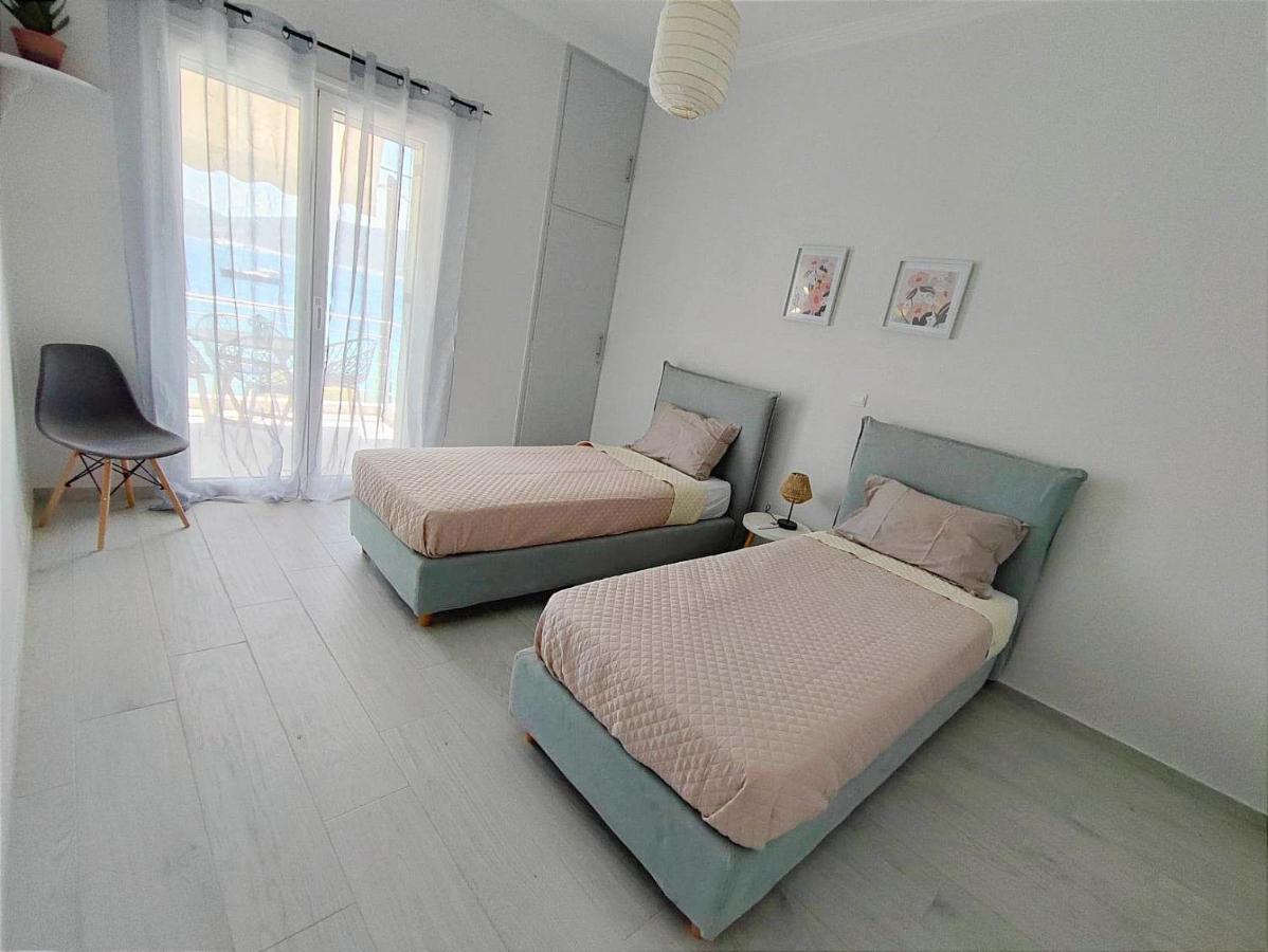Deep Blue Apartment Agioi Apostoloi  Bagian luar foto
